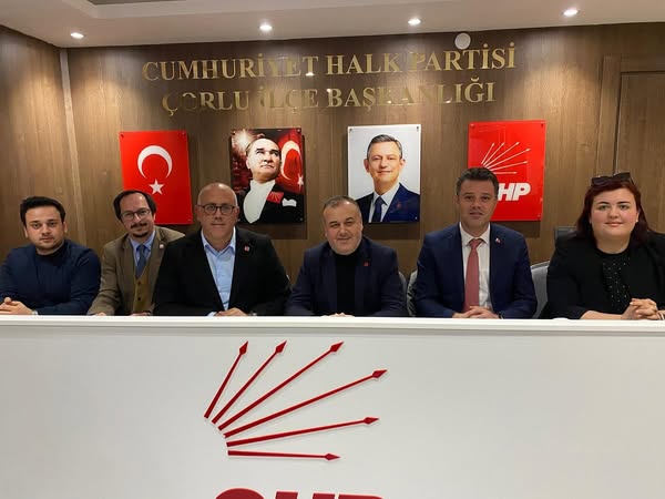 Başkan Büşra Nur Pelen: İlçe Başkanlarımızla verimli bir toplantı gerçekleştirdik.