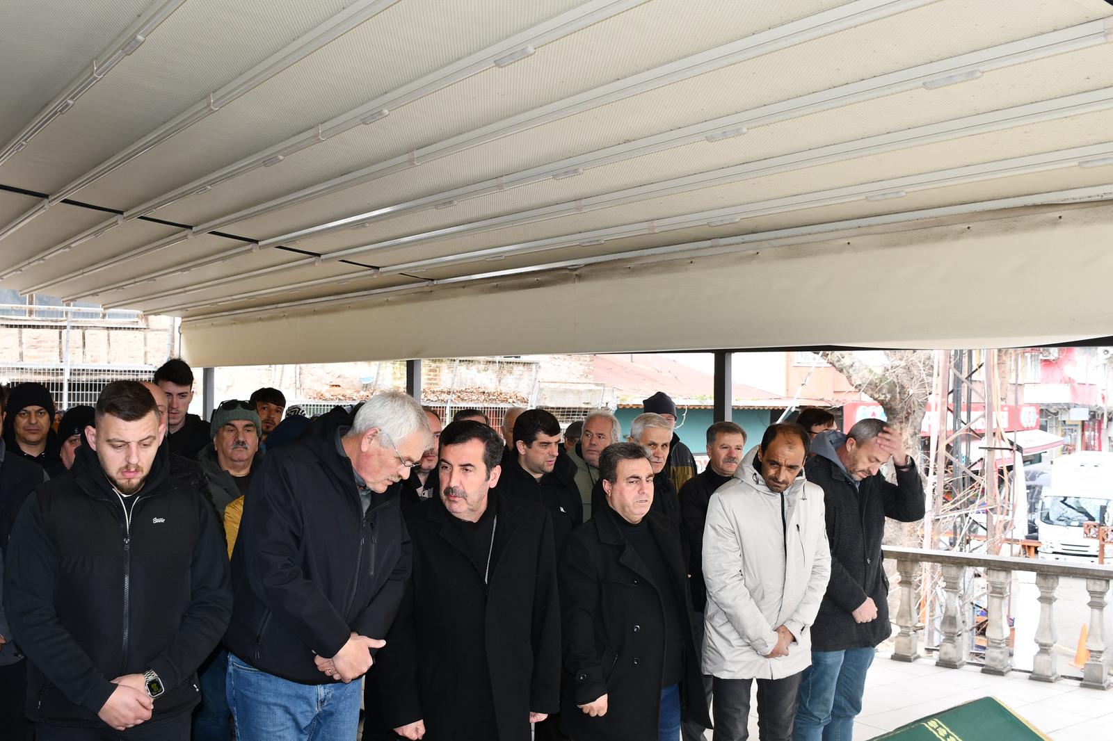 ŞÜKRAN SUYENLER DEFNEDİLDİ