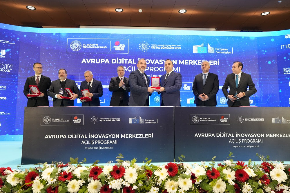 Türkiye’nin Dijital Dönüşümüne Öncülük Edecek Avrupa Dijital İnovasyon Merkezleri Açılış Programı Yapıldı