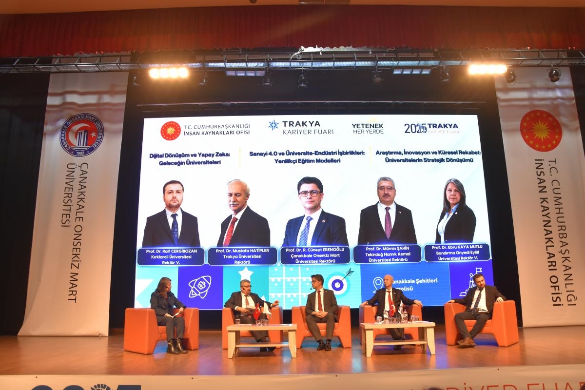 ÜNİVERSİTEMİZ, ÇANAKKALE ONSEKİZ MART ÜNİVERSİTESİ’NDE GERÇEKLEŞEN TRAKYA KARİYER FUARI’NA KATILDI Yeni