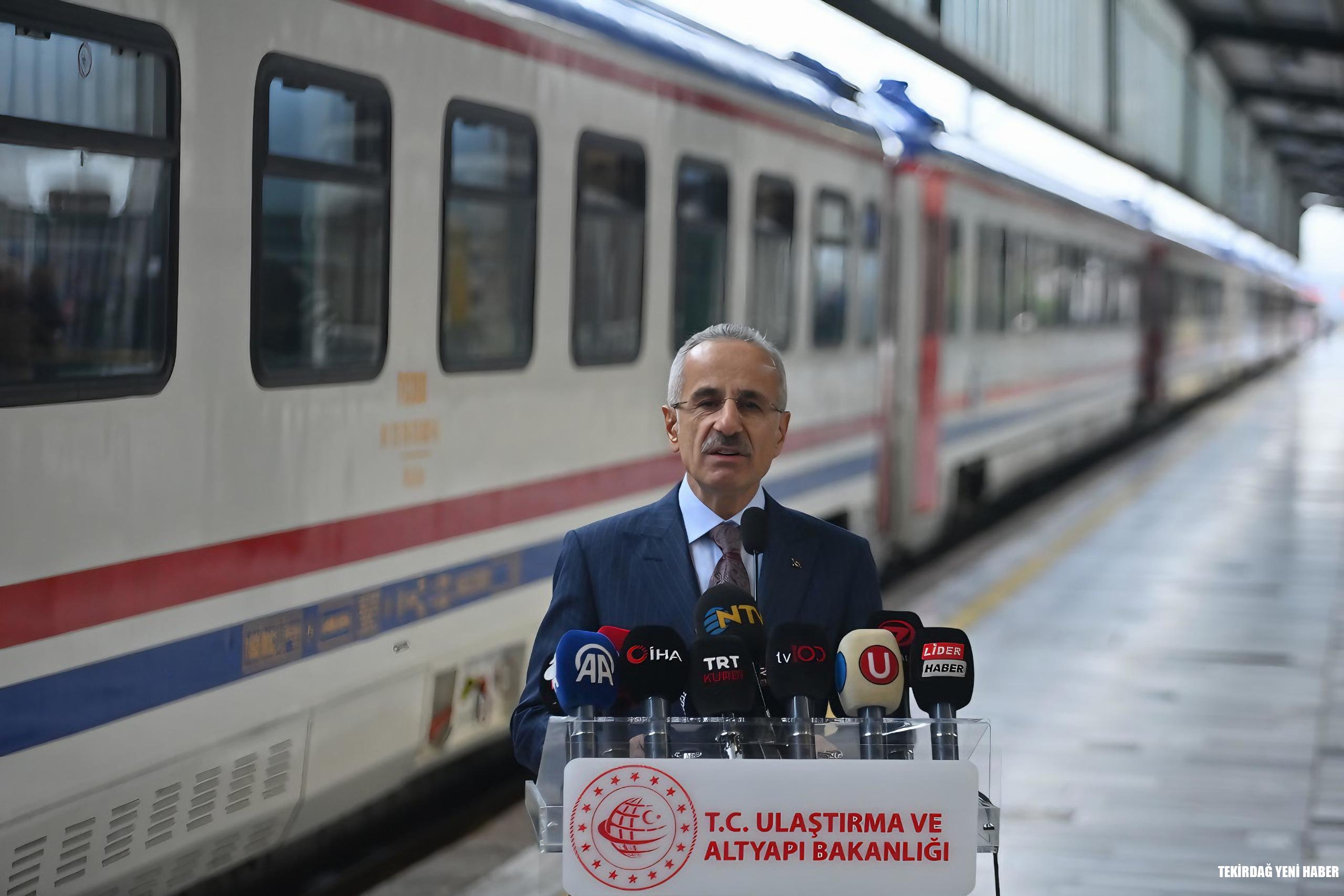 BAYRAMDA TRENLERE EK SEFER VE EK KAPASİTE