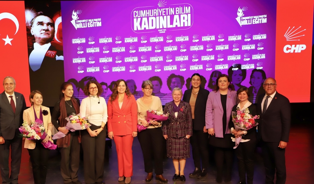 BÜYÜKŞEHİR, ‘CUMHURİYET’İN BİLİM KADINLARI PANELİ’NE EV SAHİPLİĞİ YAPTI