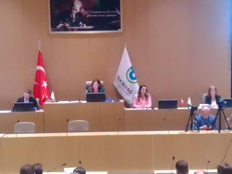 DR. CANDAN YÜCEER : TÜM KIZ ÇOCUKLARIMIZI RAHİM KANSERİNE KARŞI AŞILAYACAĞIZ