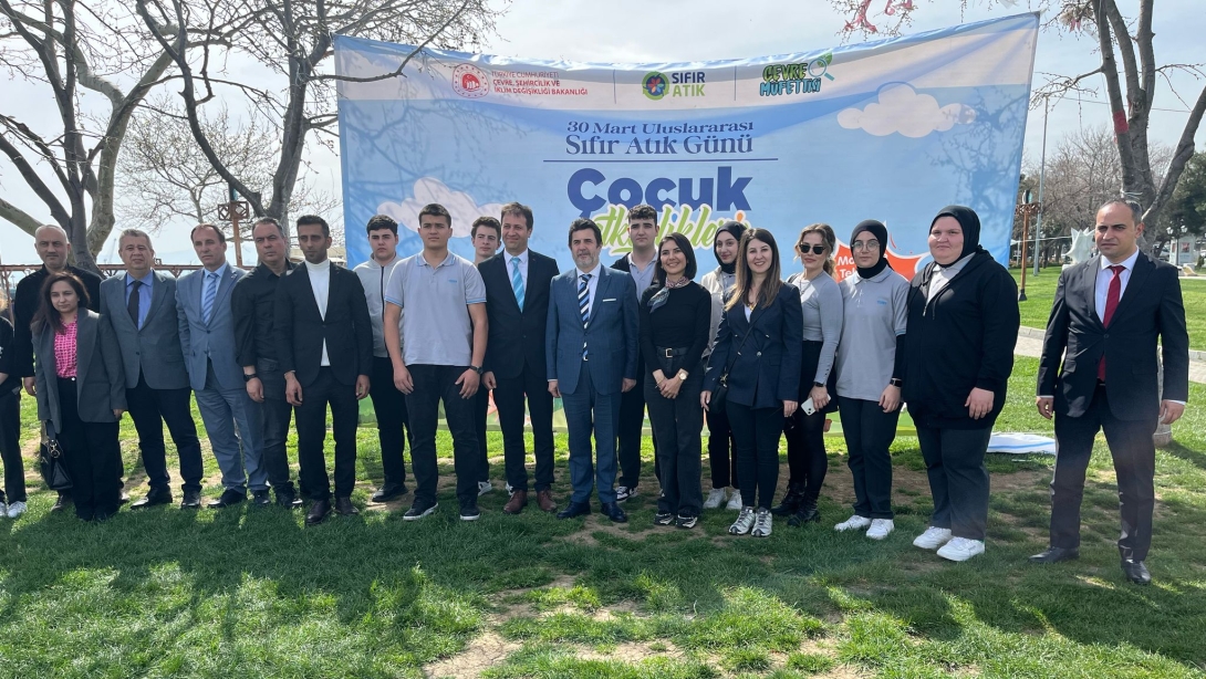 İl Millî Eğitim Müdürü Dr. Abdülaziz Yeniyol Sıfır Atık Günü Çerçevesinde Düzenlenen Etkinliğe Katıldı