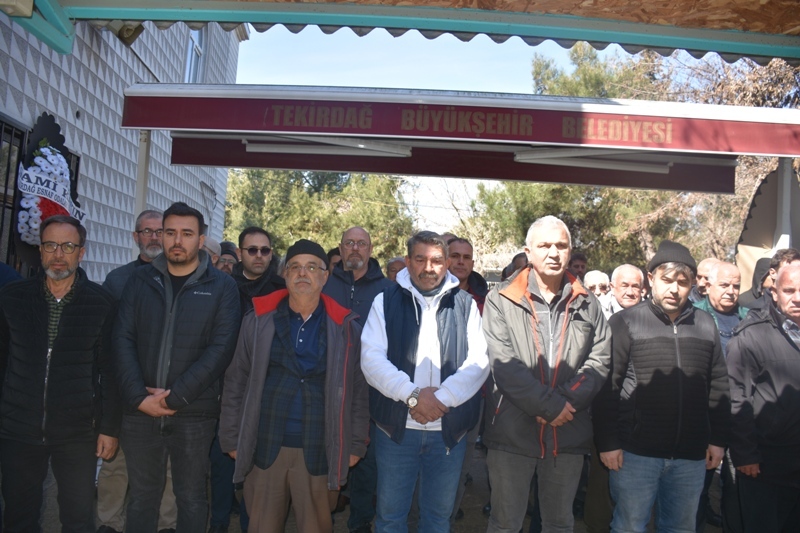 ŞADUMAN HÜNKAR DEFNEDİLDİ