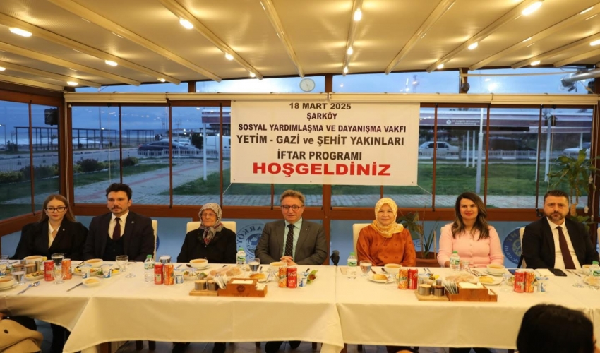 Şarköy Sosyal Yardımlaşma ve Dayanışma Vakfı İftar Programı