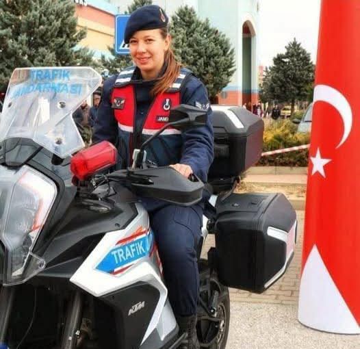 silahını temizlerken meydana gelen kaza sonucu şehit oldu.