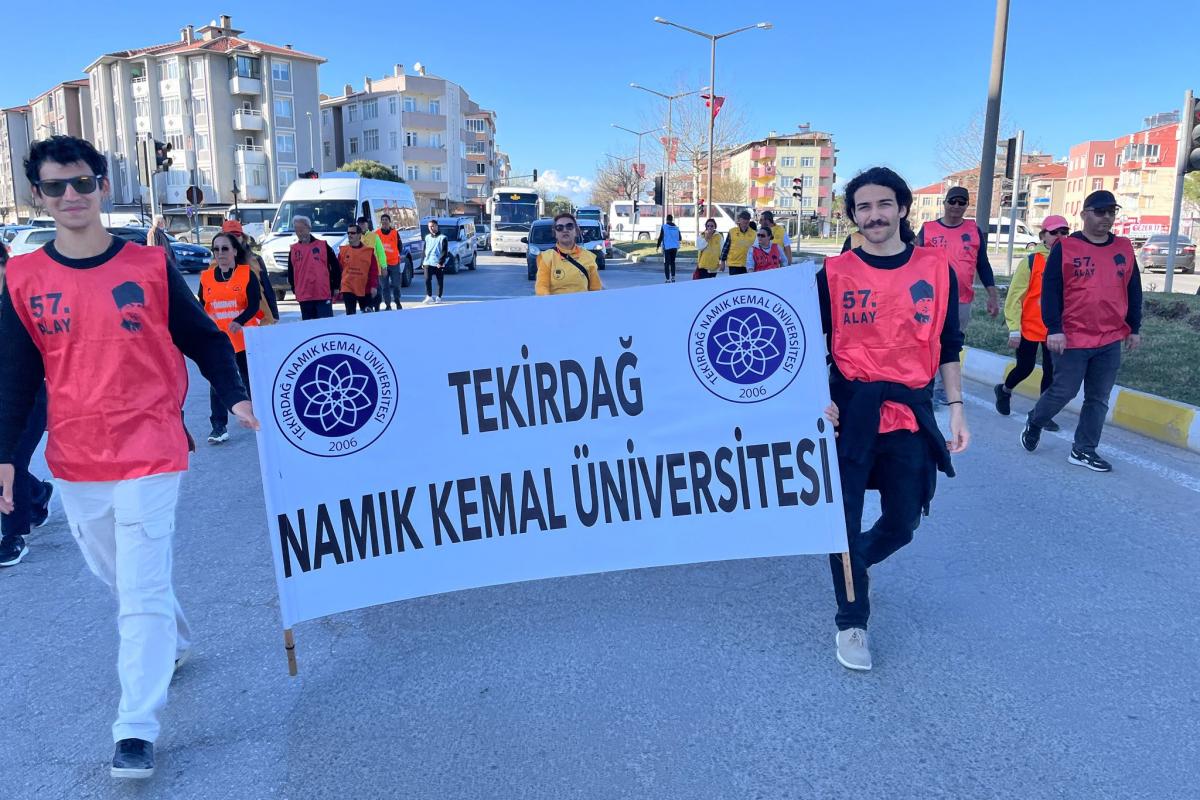 TEKİRDAĞ NKÜ 57. ALAY YÜRÜYÜŞÜNÜ TAMAMLADI