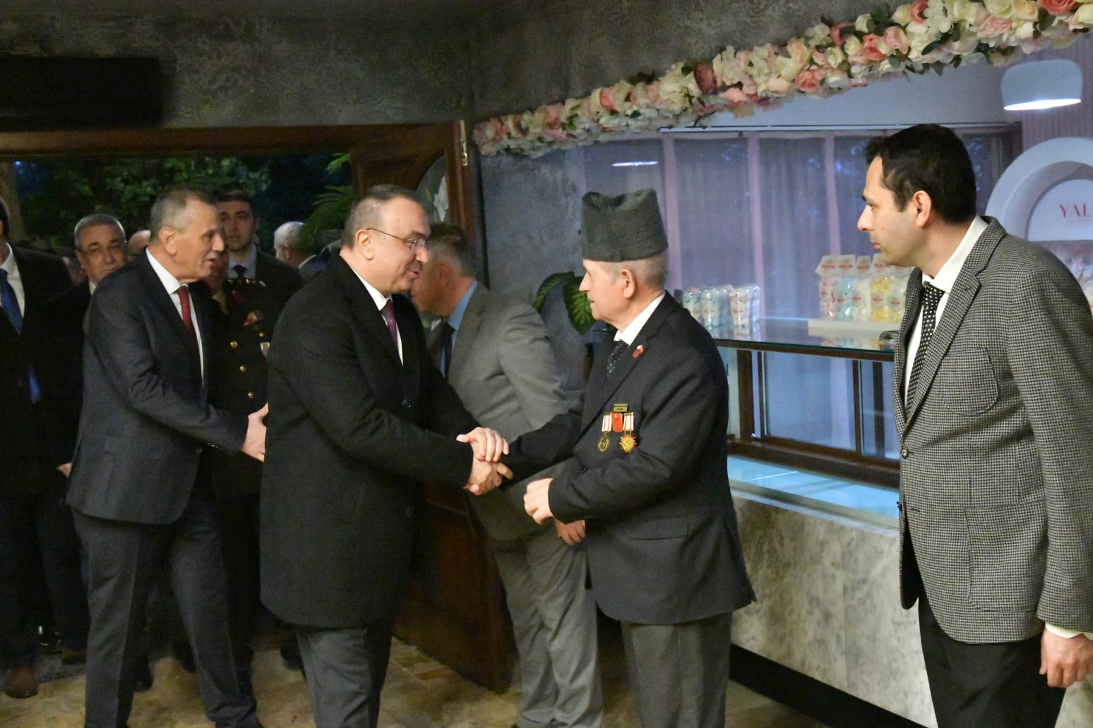 Vali Soytürk Çerkezköy İlçemizde Şehit Aileleri ve Gazilerle İftar Yaptı