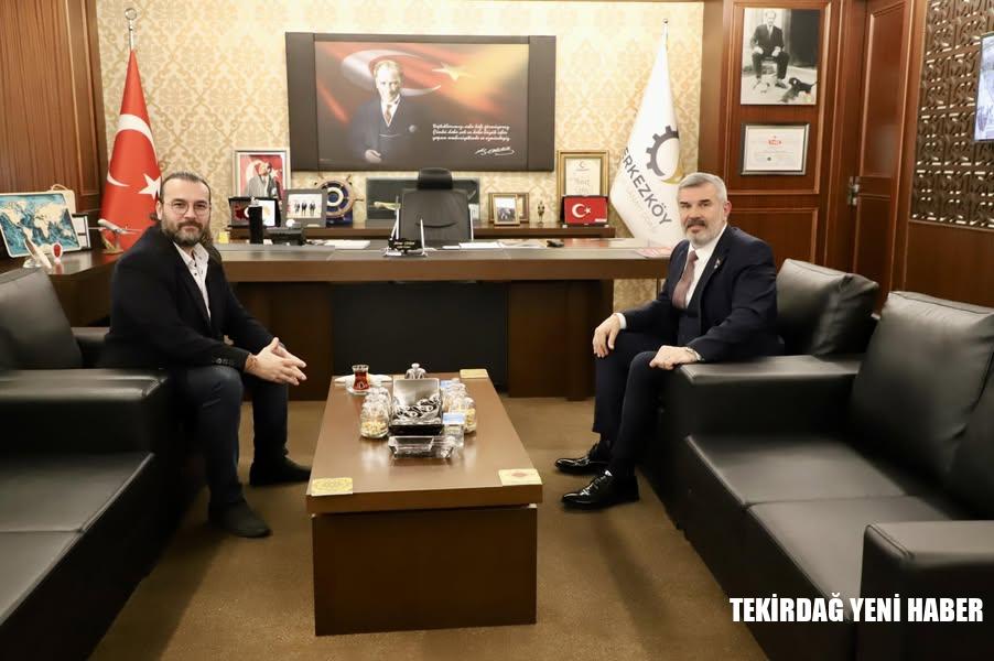 Ahmet Çetin’i ziyaret etti.