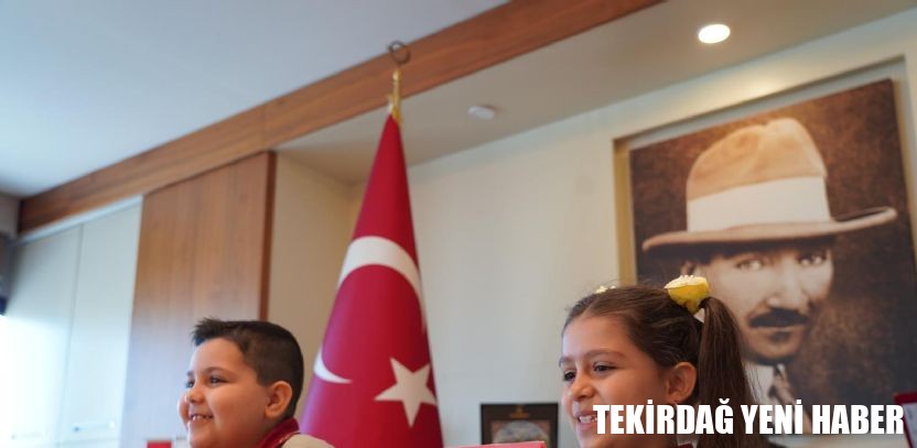 Çorlu`da Başkanlık Makamı İrem ve Kerem`e Emanet