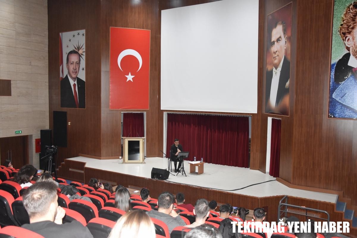 “KLARNET RESİTALİ – SAZ ESERLERİ” KONSERİ GERÇEKLEŞTİRİLDİ
