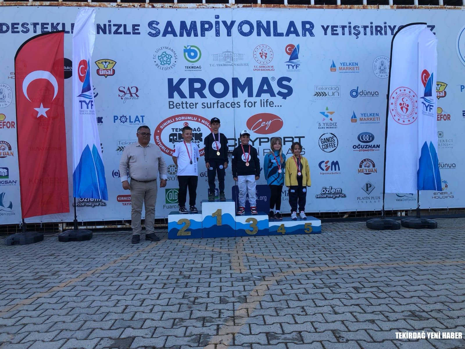 Optimist sınıfında 9 sporcu mücadele etti