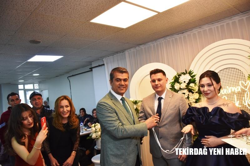 Serenay Utku ve Miray Kan Nişanlandı: Yüzükleri AK Parti İl Başkanı Av. Ali Gümüş Taktı