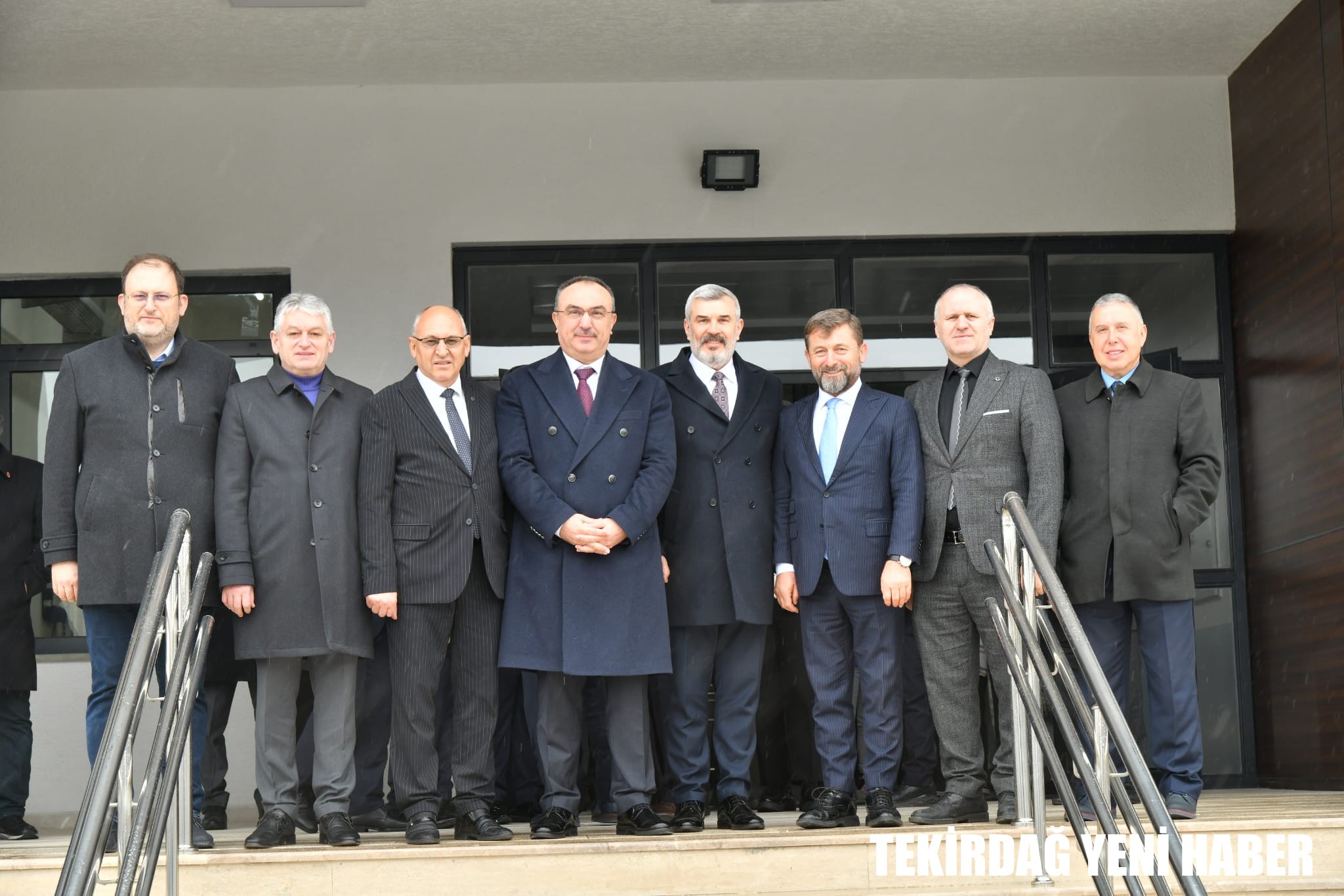 Vali Soytürk Bross Tekstil’i Ziyaret Etti