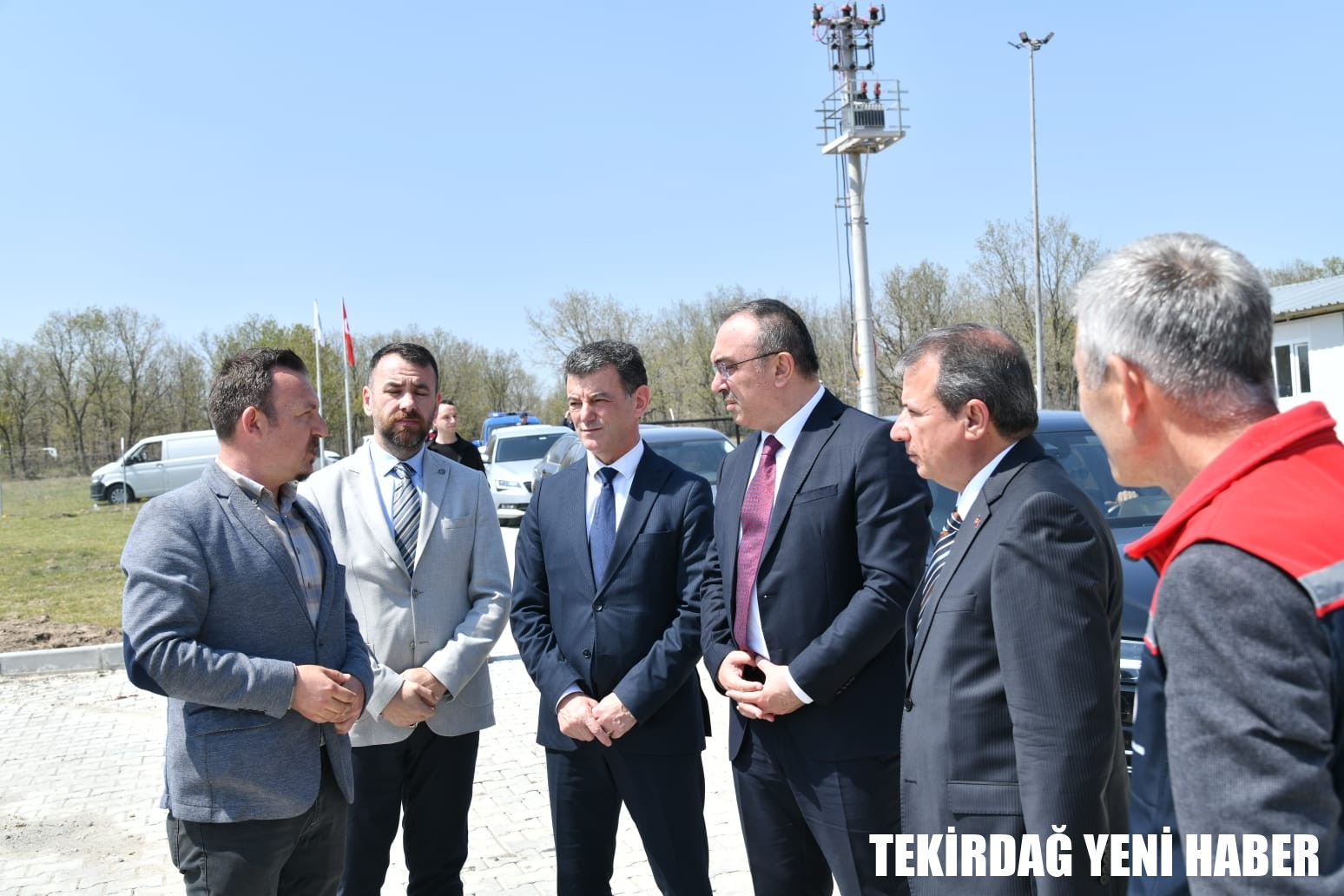 Vali Soytürk Kapaklı’da Hayvan Bakımevi ve Doğal Yaşam Alanı’nı Ziyaret Etti