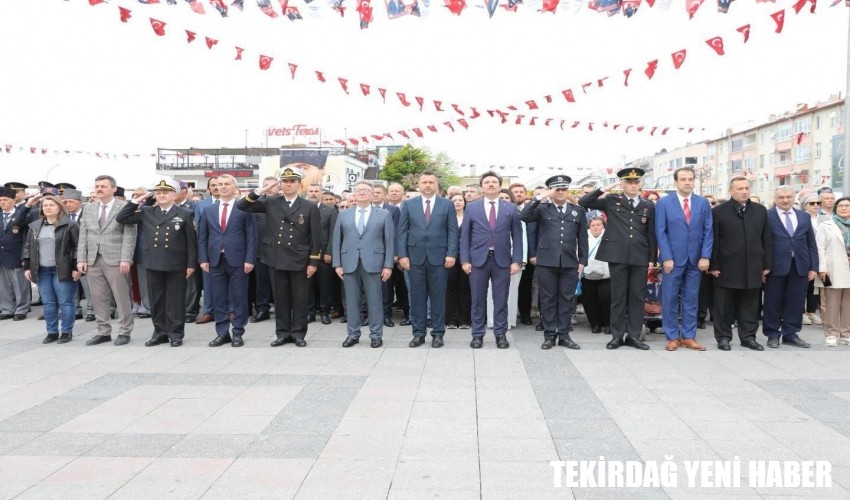 Yaşasın Cumhuriyet, Yaşasın 23 Nisan