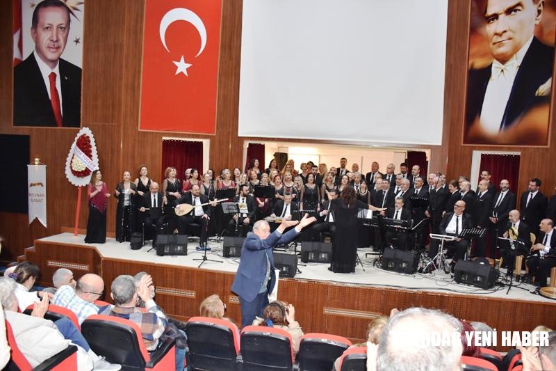 YAŞLILAR HAFTASI KAPSAMINDA REVNAK SANAT TOPLULUĞU’NDAN KONSER
