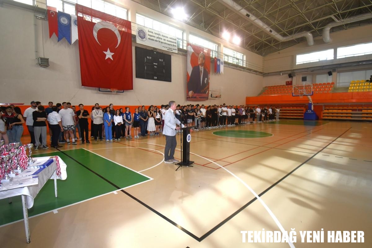 “16. GELENEKSEL SPOR ŞENLİKLERİ” ÖDÜL TÖRENİ İLE TAMAMLANDI