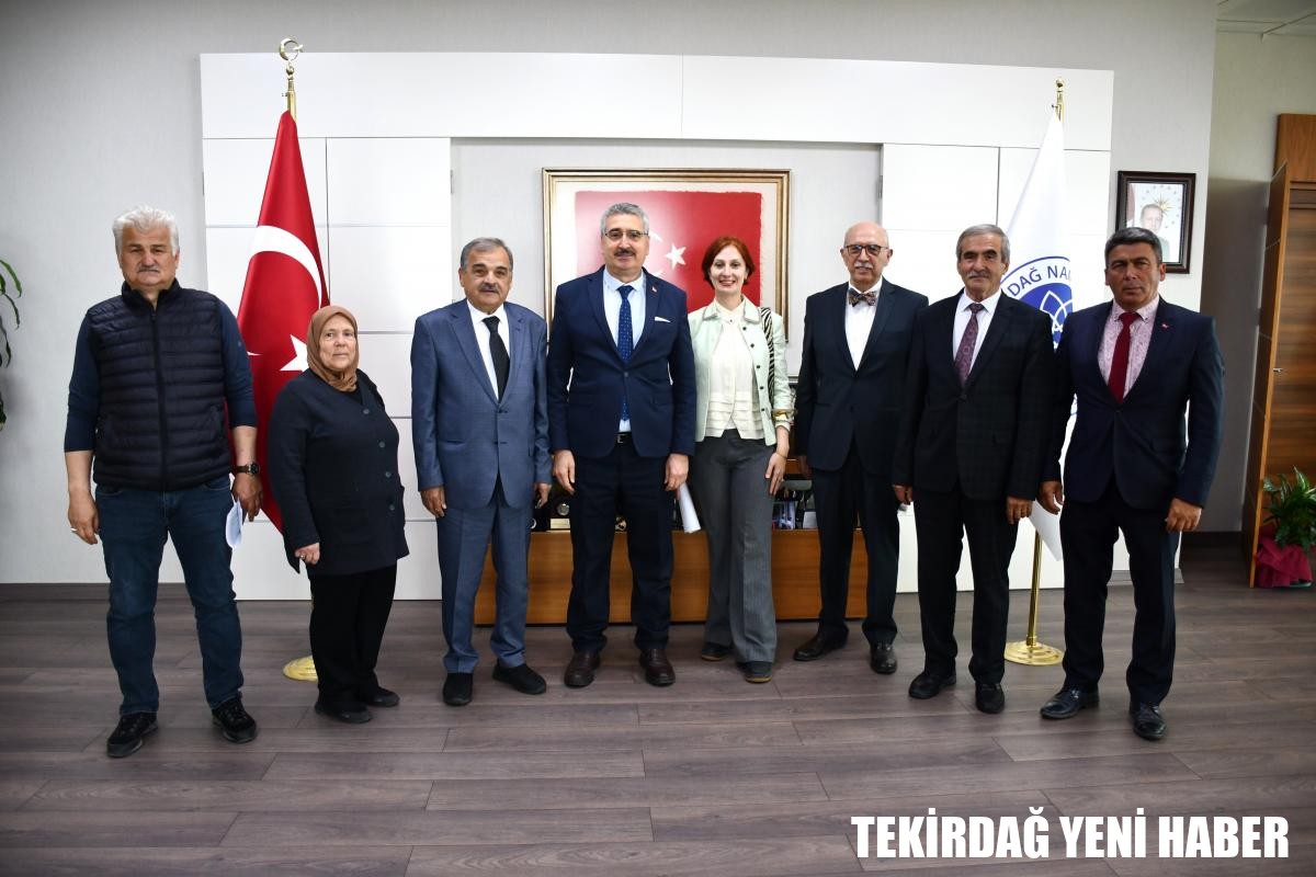 KIRIM TÜRKLERİ KÜLTÜR VE YARDIMLAŞMA DERNEĞİ’NDEN REKTÖRE ZİYARET