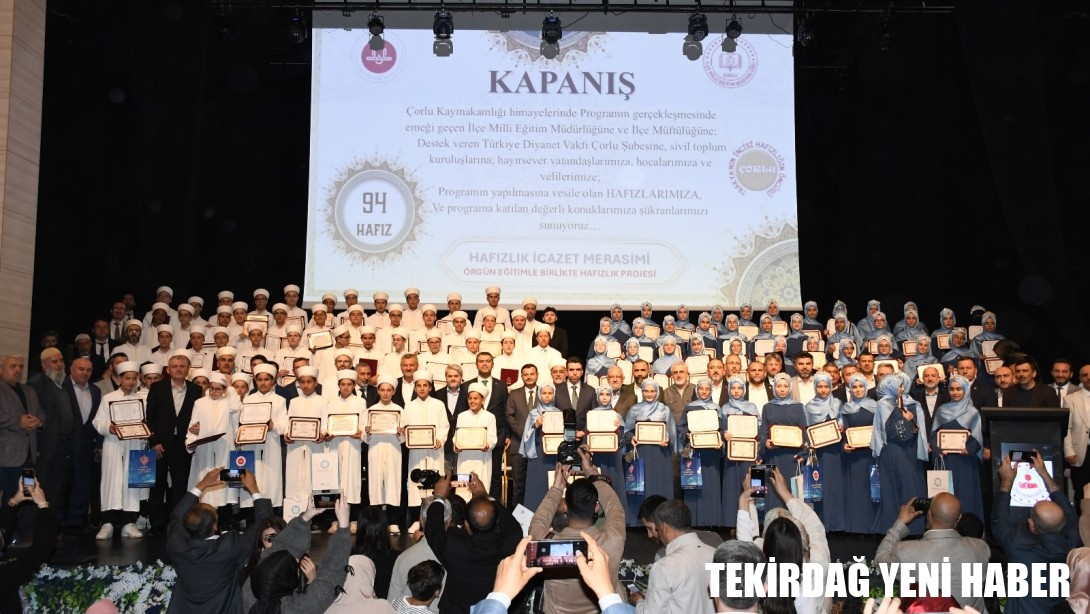 “Örgün Eğitimle Birlikte Hafızlık Projesi” Kapsamında 94 Hafız İçin Hafızlık İcazet Programı İcra Edildi