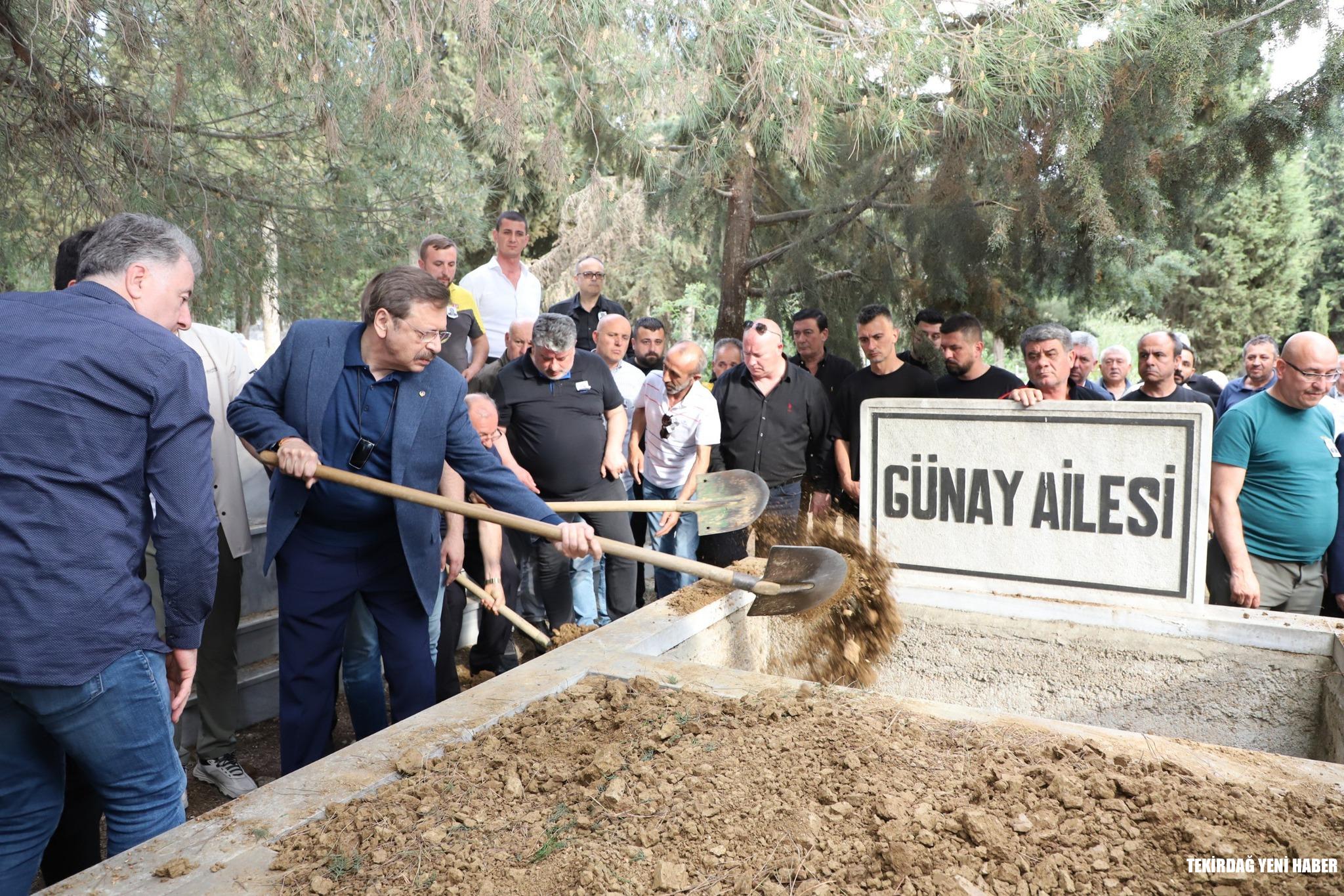 GÜNAY AİLESİNDEN TEŞEKKÜR
