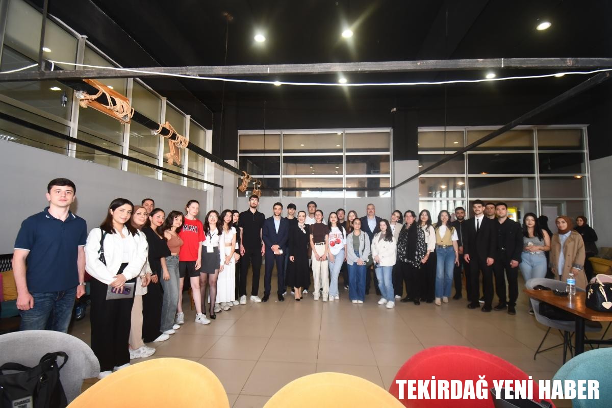 ÜNİVERSİTEMİZ GENÇ HUKUKÇULAR TOPLULUĞU ATÖLYE ETKİNLİKLERİ