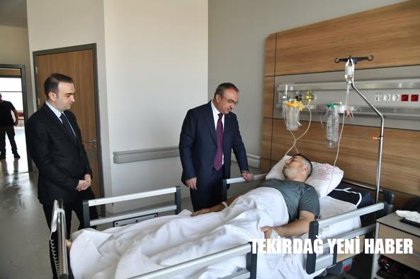 Vali Soytürk Hastanede Tedavi Gören Polis Memuru’nu Ziyaret Etti