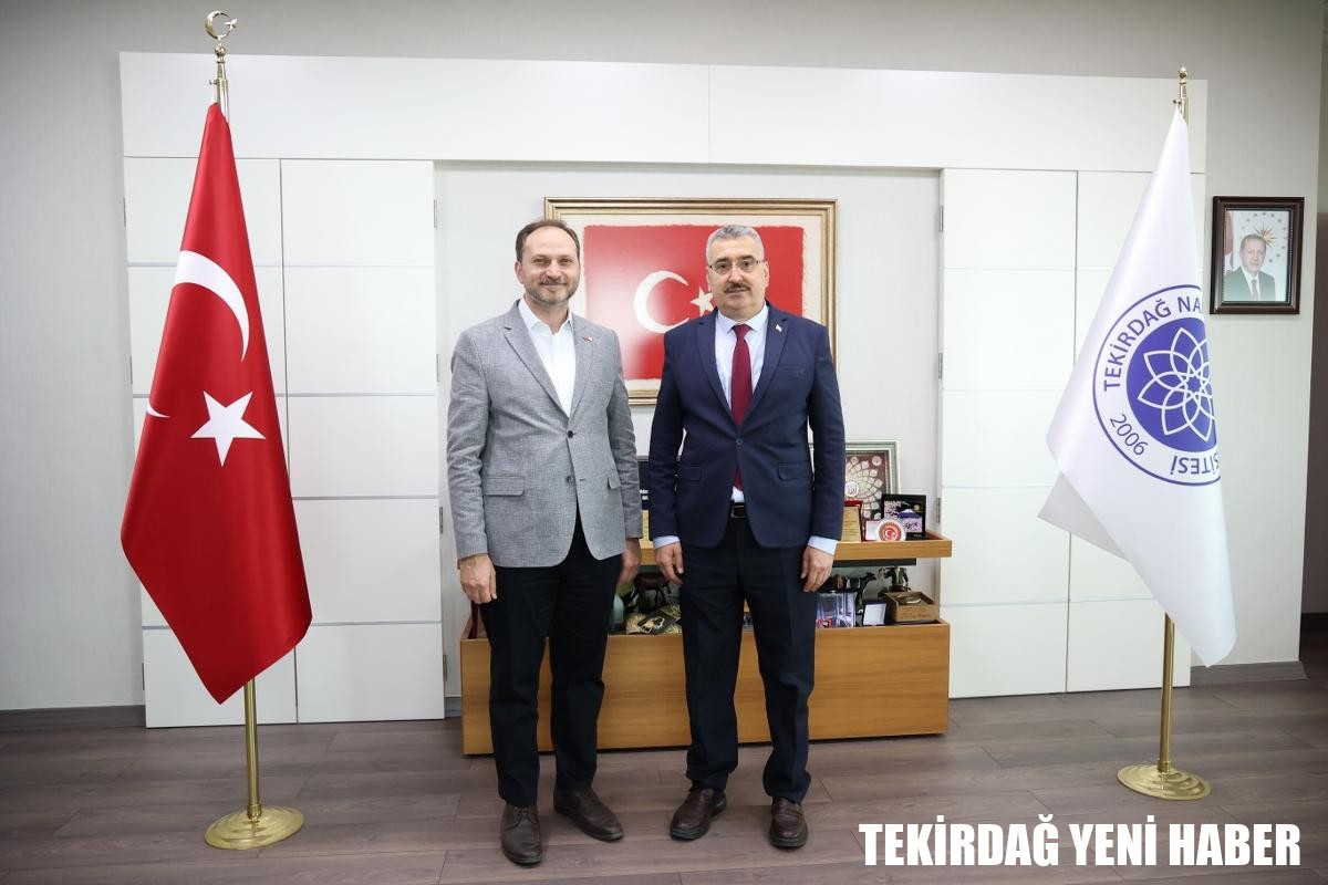 YEŞİLAY GENEL BAŞKANI DOÇ. DR. MEHMET DİNÇ’TEN REKTÖRÜMÜZE ZİYARET