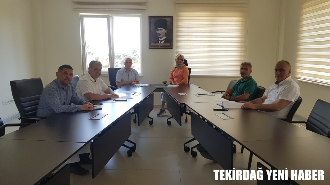 Sınavla Öğrenci Alacak Ortaöğretim Kurumları (LGS) Toplantısı, Şube Müdürlerimiz  Melek TEMEL ve  Necati KOÇ’un Başkanlığında Gerçekleşti.