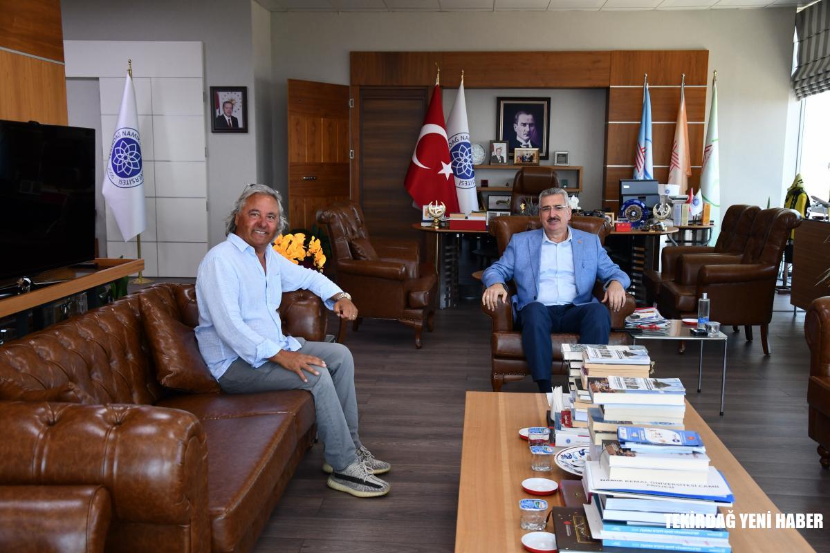 REKTÖRÜMÜZE NEZAKET ZİYARETİ