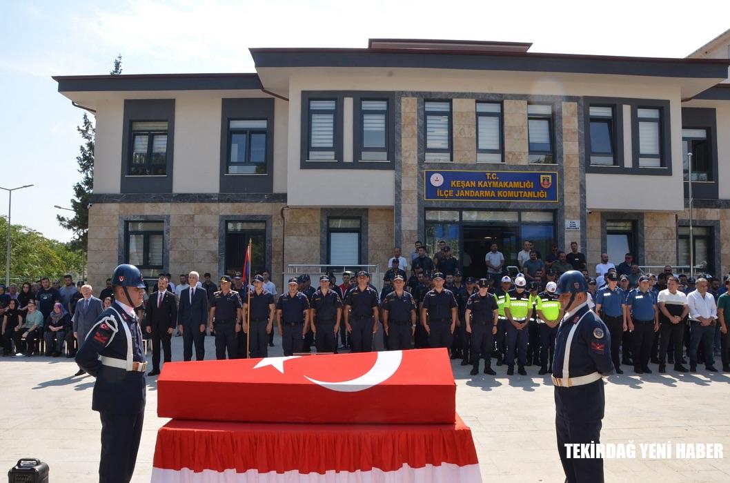 Astsubay Erkan Özkan, son yolculuğuna uğurlandı