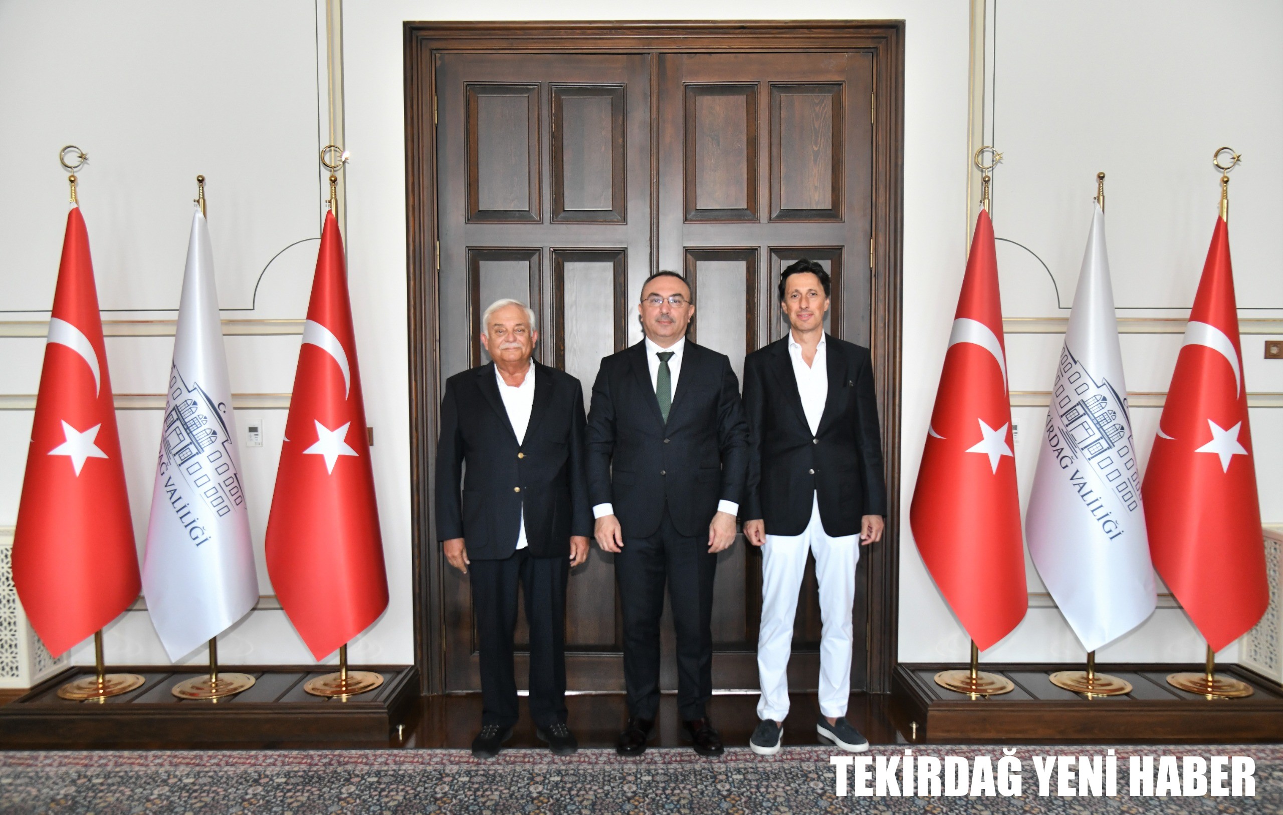Asyaport Yönetim Kurulu Başkanı Soyuer Vali Soytürk’ü Ziyaret Etti