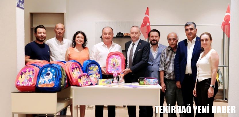 Çorlu Rotary Kulübü`nden Sevgi Çarşısı`na Kırtasiye Malzemesi Bağışı