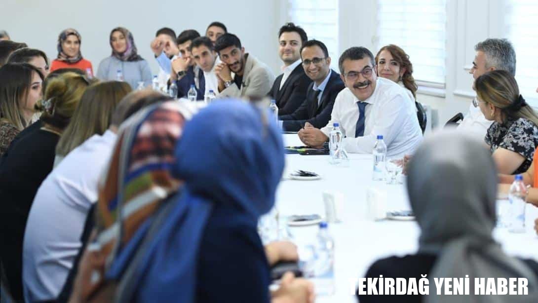 Mazerete Bağlı Yer Değiştirme Başvurusunda Bulunan Tüm Öğretmenlerin Ataması Gerçekleştirildi