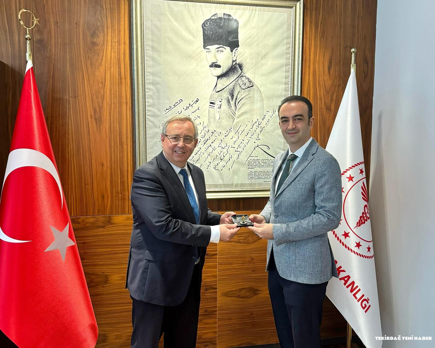 Prof. Dr. Erhan Tabakoğlu, Tekirdağ Şehir Hastanesi Başhekimliği Görevine Başladı