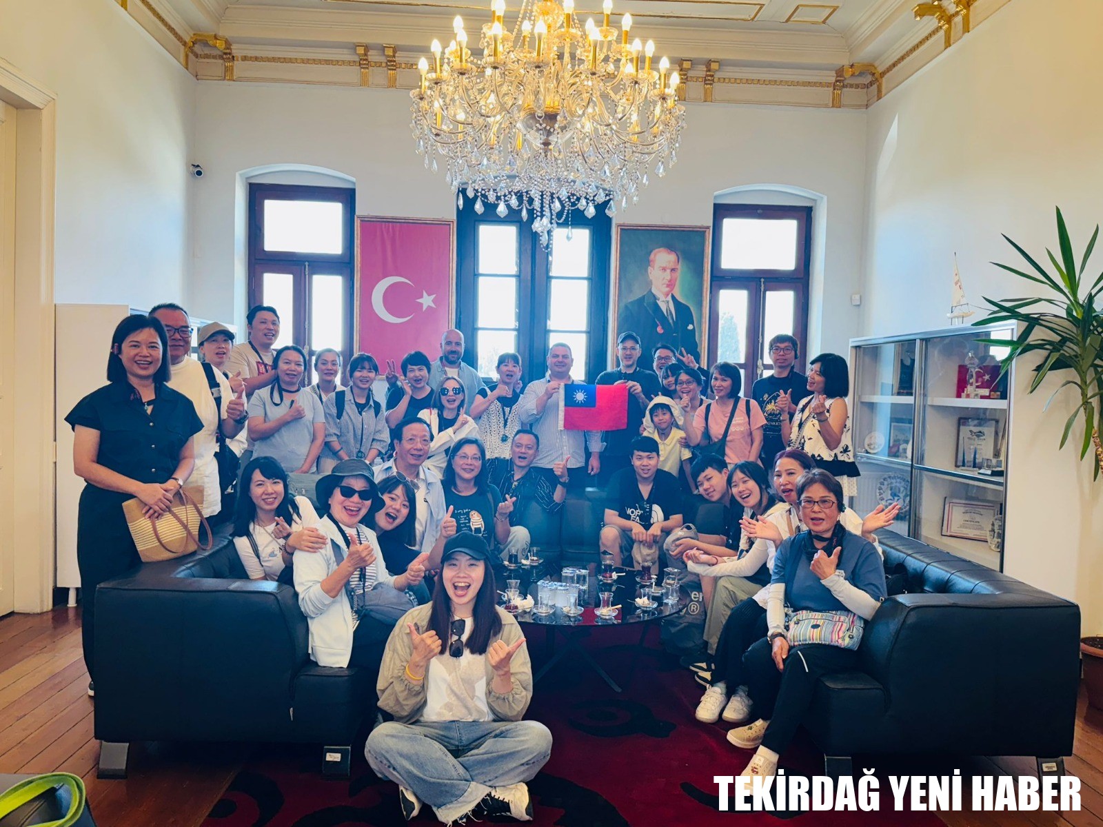 Tayvanlı Turist Kafilesinden Belediyeye Ziyaret