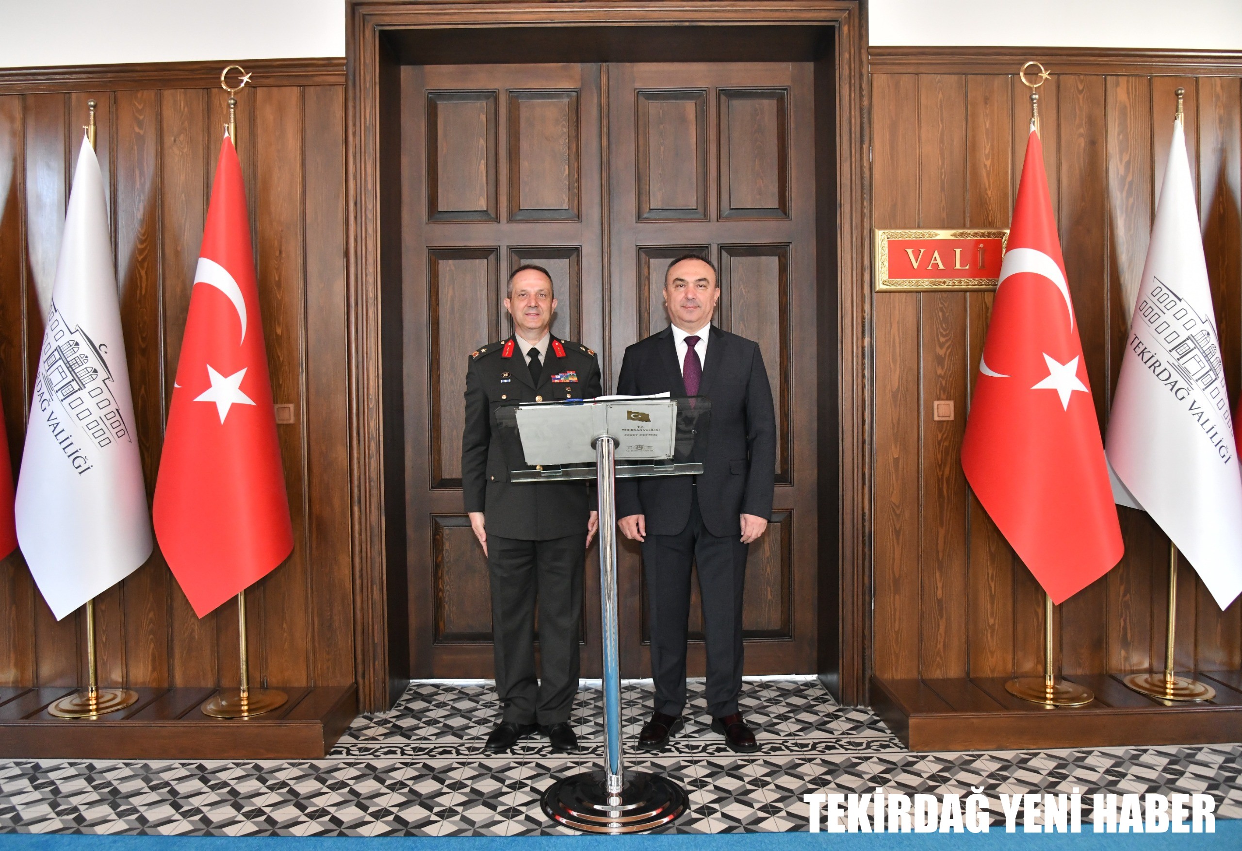 Tekirdağ Garnizon Komutanı Yörüyüş Vali Soytürk’ü Ziyaret Etti