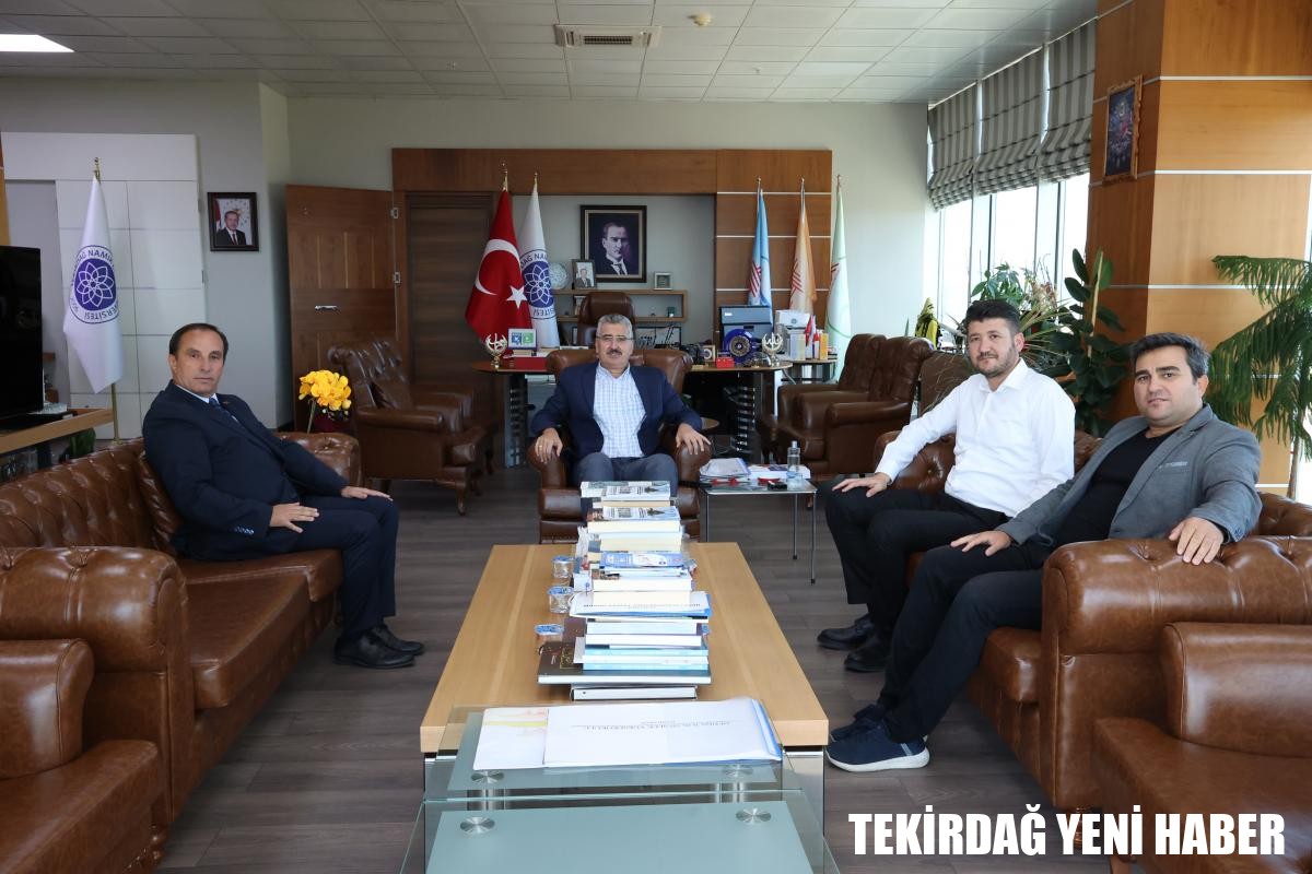ÜNİVERSİTEMİZ REKTÖRÜNE ZİYARET Yeni