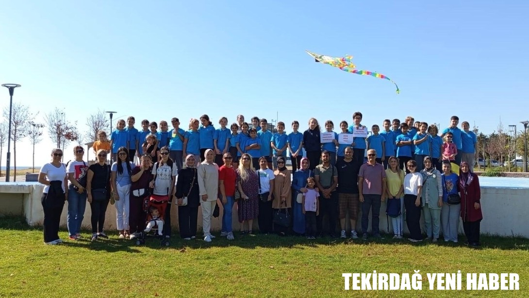 Aile Yılı Etkinlikleri Kapsamında Uçurtma Şenliği Düzenlendi