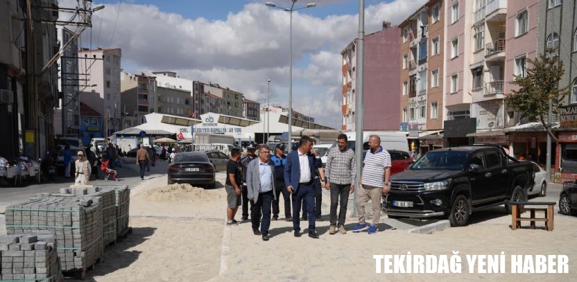 Başkan Sarıkurt Kapalı Pazar Yeri Çevre Düzenleme Çalışmalarını İnceledi