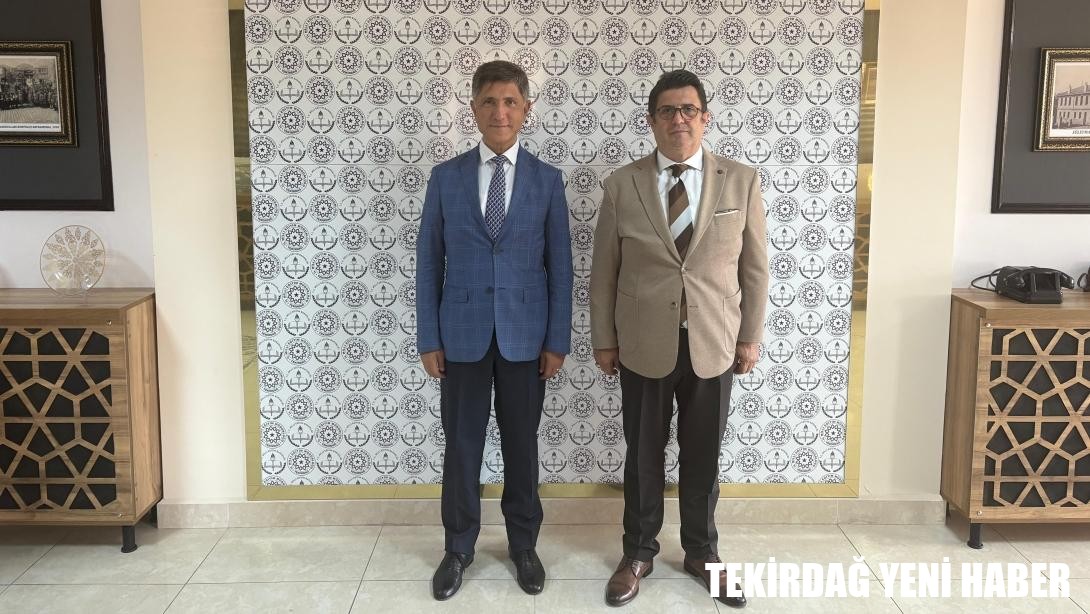 Çorlu Kaymakamı Niyazi Erten İl Millî Eğitim Müdürü Dr. Aziz Yeniyol’u Ziyaret Etti
