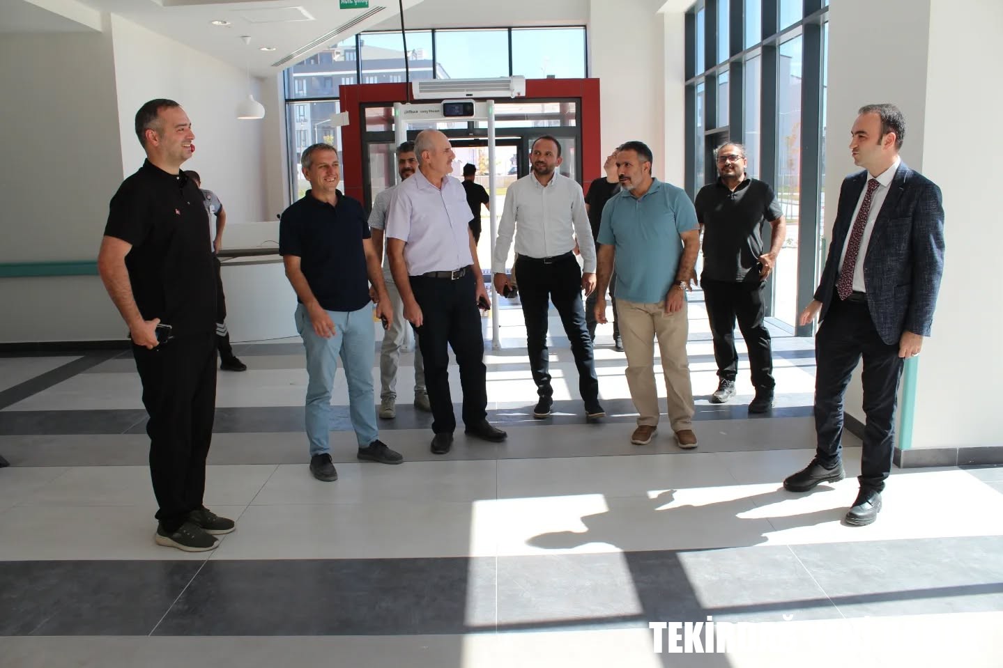 Hizmet sunumu verecek olan Kapaklı Devlet Hastanesi’nde devam eden çalışmalar hakkında yerinde bilgi alındı