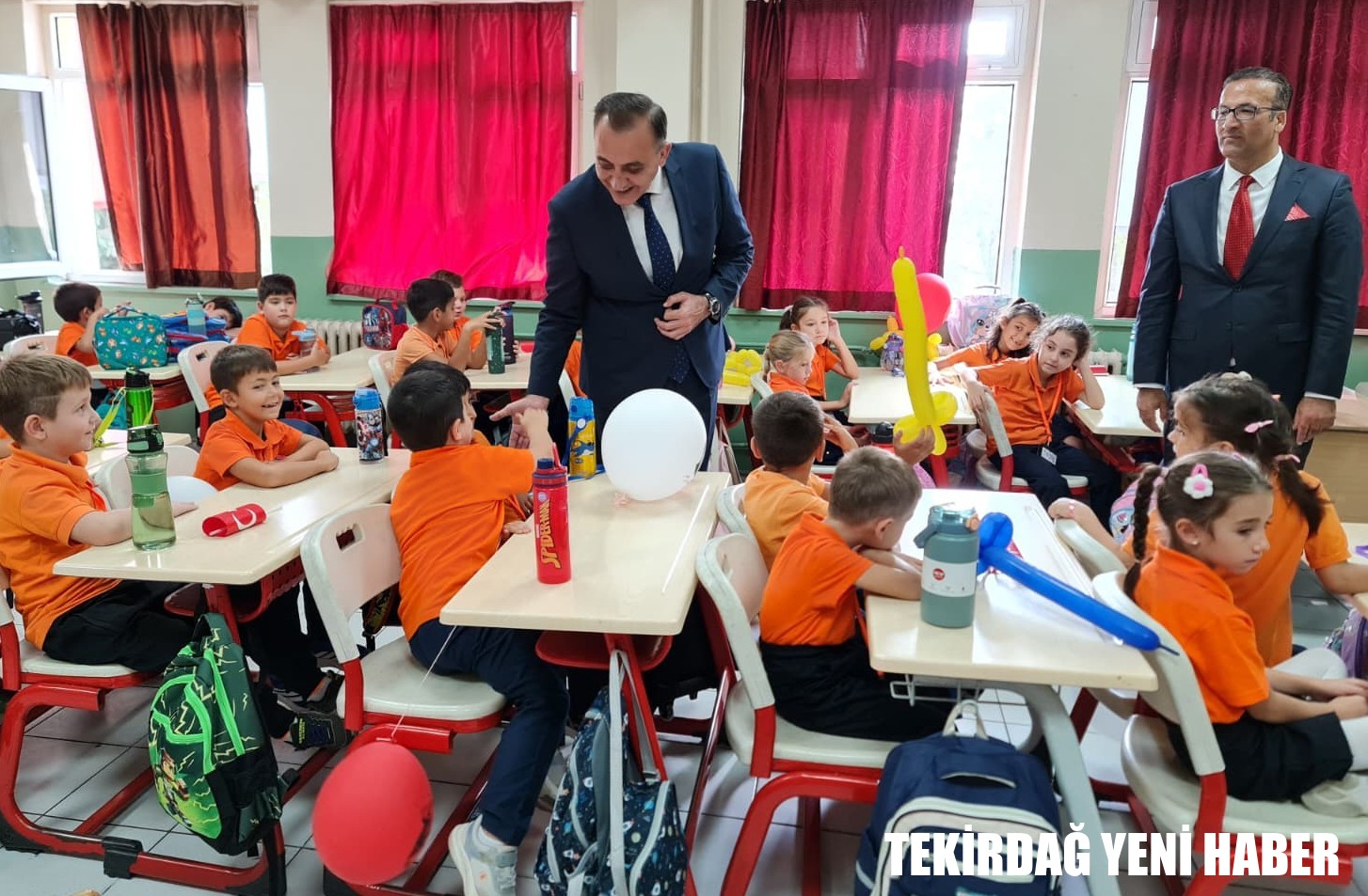 Kaymakamı  Mahmut Nedim TUNÇER, İl ve İlçe Protokolü ile birlikte 2025-2026 Eğitim Öğretim Yılı Açılışı…