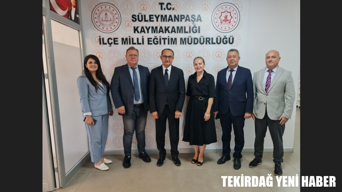 Marmaraereğlisi İlçe Milli Eğitim Müdürü  Gülyüz YAMAN, Müdürlüğümüzü Ziyaret Etti.