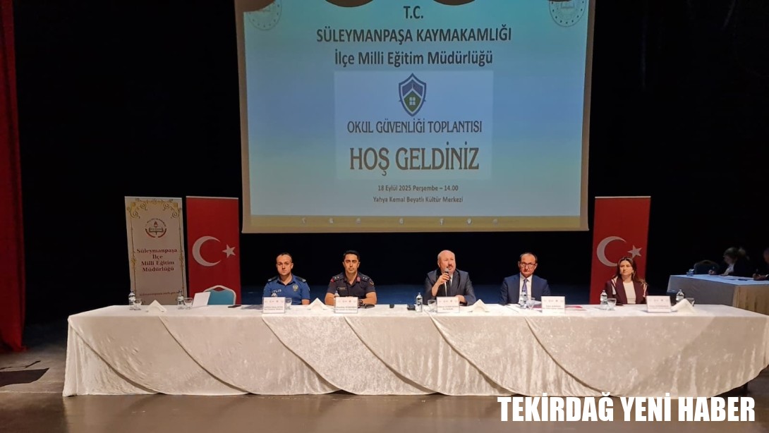 Marmaraereğlisi Kaymakamı Süleymanpaşa Kaymakam Vekili  Gökhan GÜRBÜZEROL’un Başkanlığında 2025-2026 Eğitim-Öğretim Yılı Okul Güvenliği Toplantısı yapıldı.