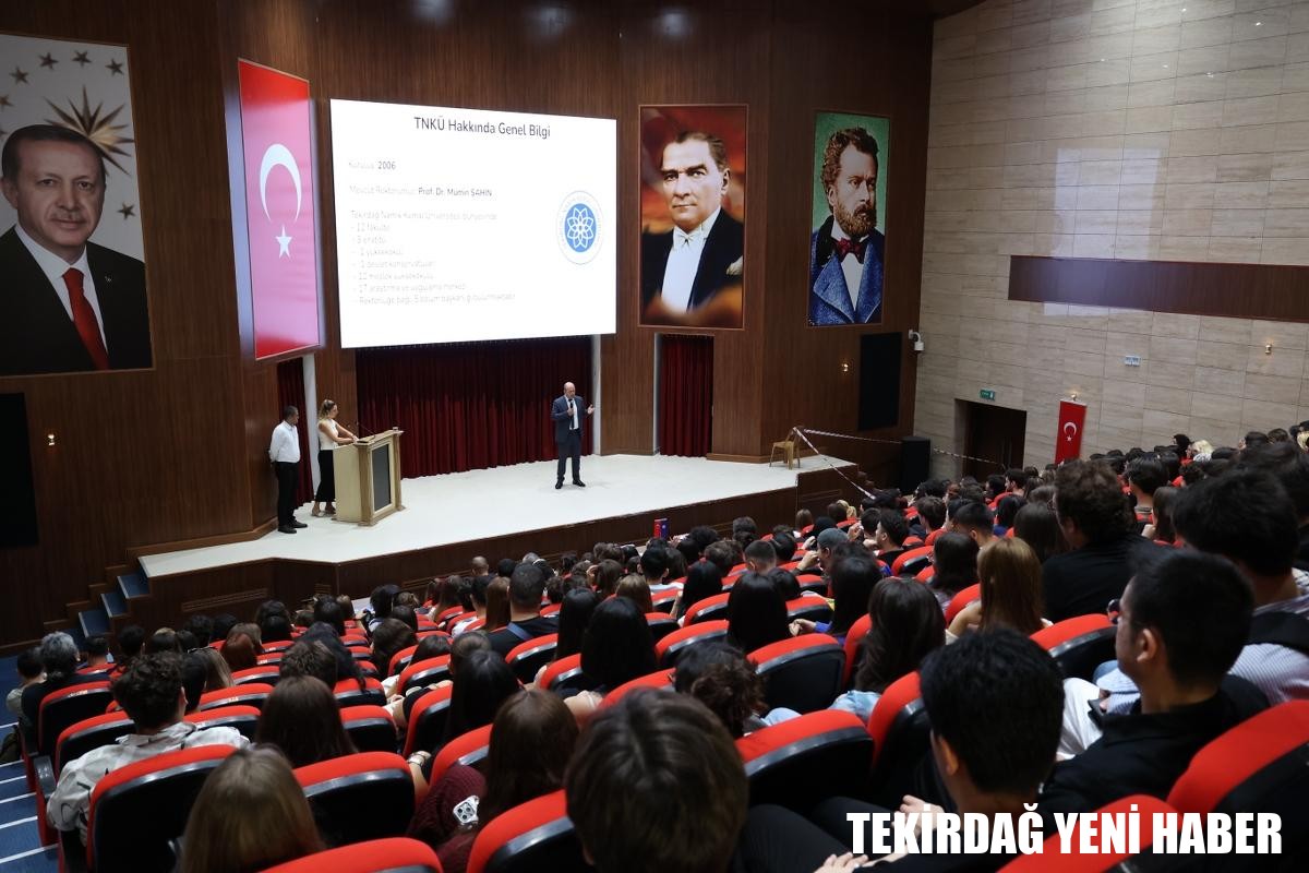 ÜNİVERSİTEMİZ YABANCI DİLLER YÜKSEKOKULU ÖĞRENCİ ORYANTASYON PROGRAMI GENİŞ BİR KATILIMLA GERÇEKLEŞTİ