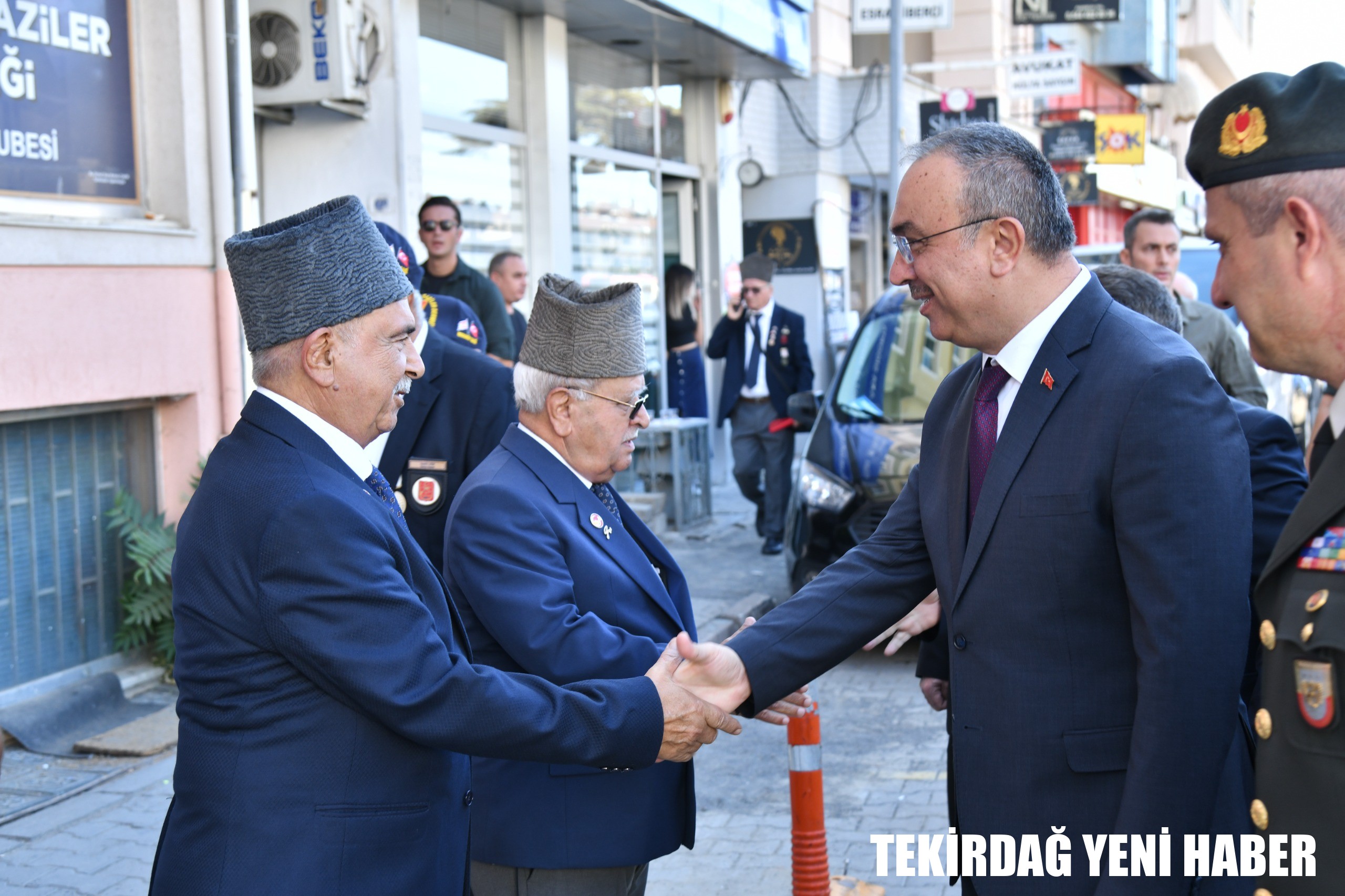 Vali Soytürk Gaziler Günü’nde Muharip Gaziler Derneği Tekirdağ Şubesini Ziyaret Etti