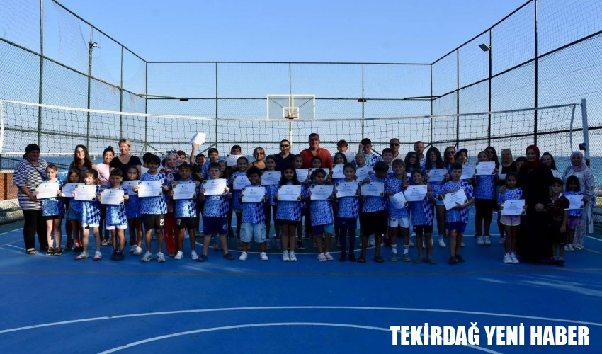 Yaz Spor Okulu Kursları Sertifika Dağıtımı