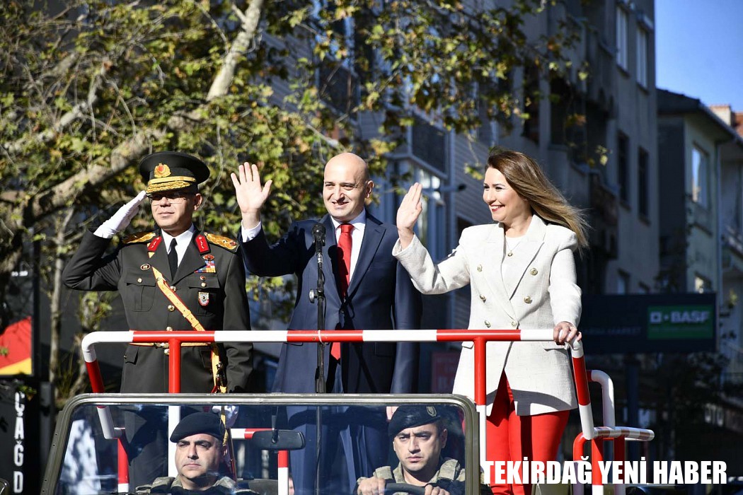 29 EKİM CUMHURİYET BAYRAMI’NIN 102. YILI İLÇEMİZDE COŞKUYLA KUTLANDI